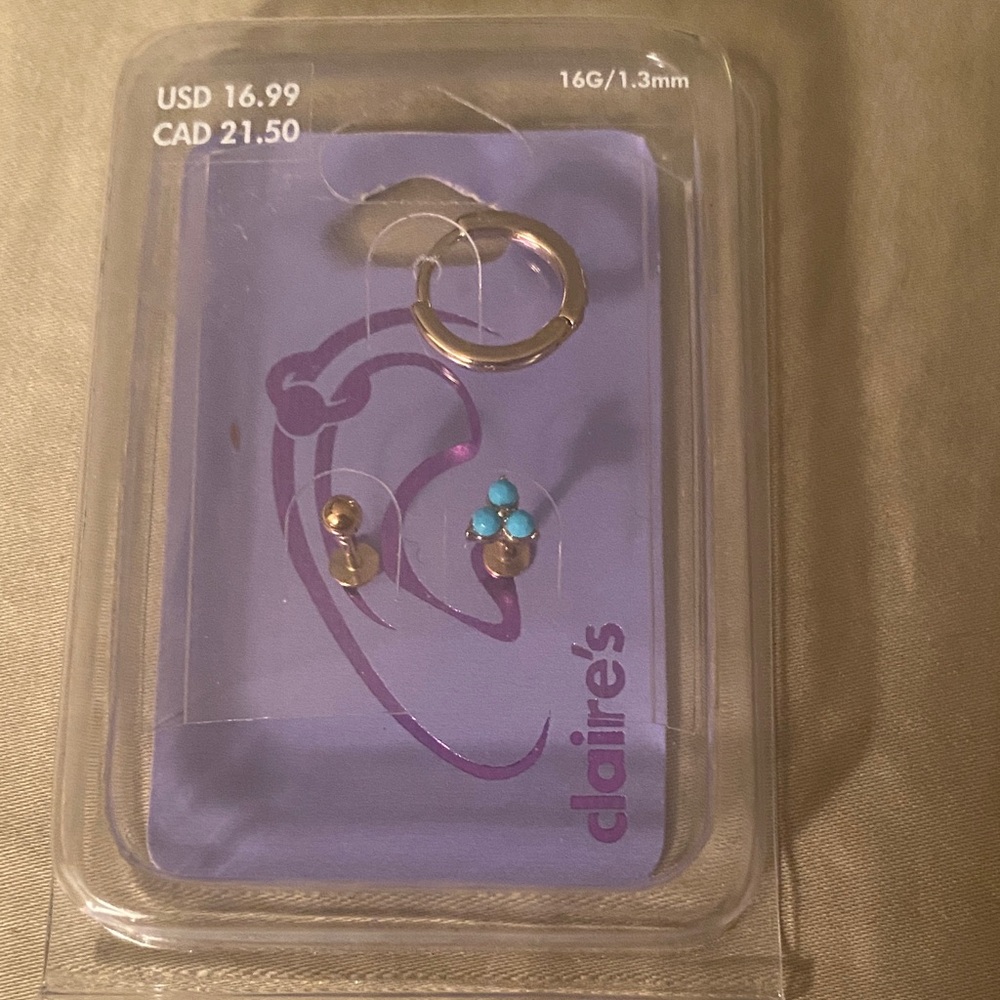 Claire’s 16G 3 Piece Earring Set